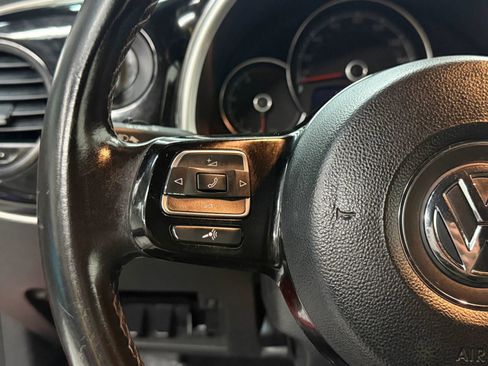 Used 2017 Volkswagen Beetle 1.8T S image 26