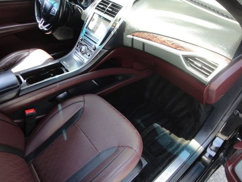 Used 2017 Lincoln MKZ Black Label FWD image 16