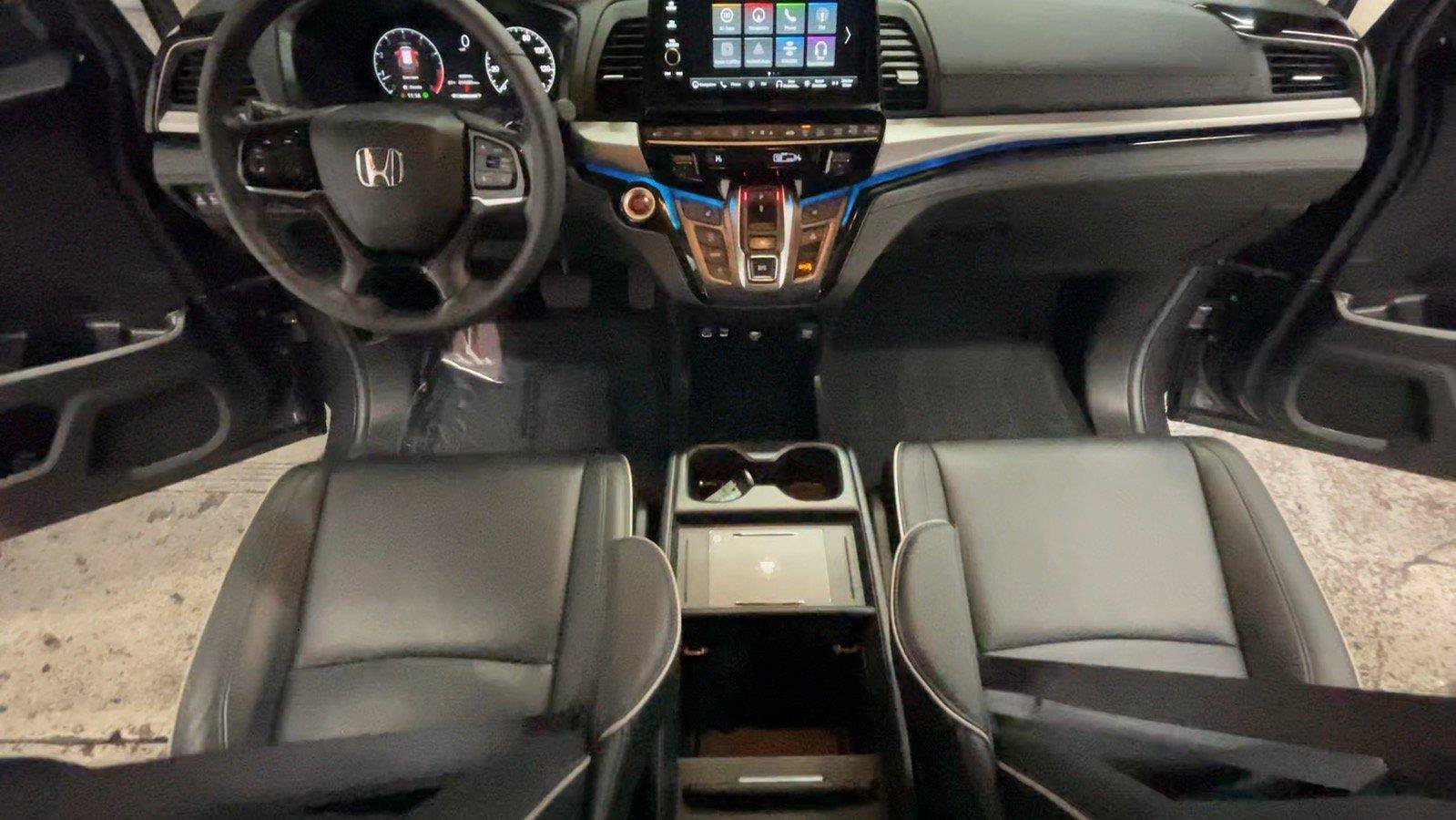 Certified 2025 Honda Odyssey Touring image 27