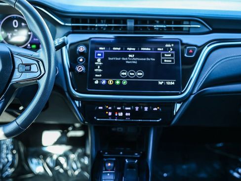 Used 2023 Chevrolet Bolt EUV LT w/ Driver Confidence Package image 22