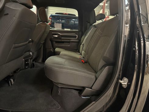 Certified 2026 RAM 2500 Big Horn AWD/4WD image 30