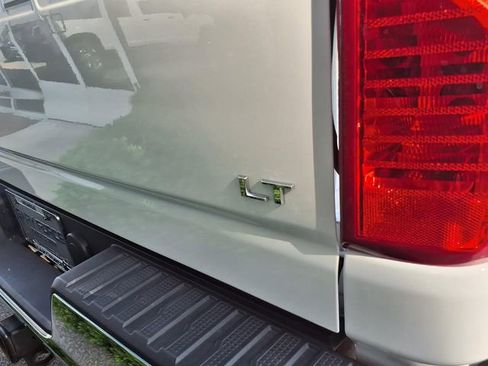 Used 2025 Chevrolet Silverado 2500 LT w/ Convenience Package AWD/4WD image 21