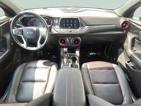 Certified 2022 Chevrolet Blazer RS w/ Enhanced Convenience Package AWD/4WD image 33