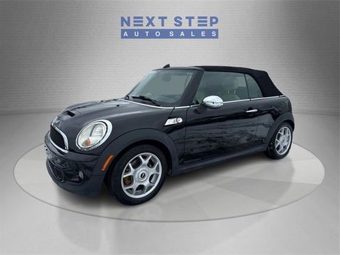 Used 2013 MINI Cooper S image 3
