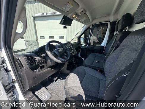 Used 2023 RAM ProMaster 2500 w/ Premium Appearance Group FWD image 12