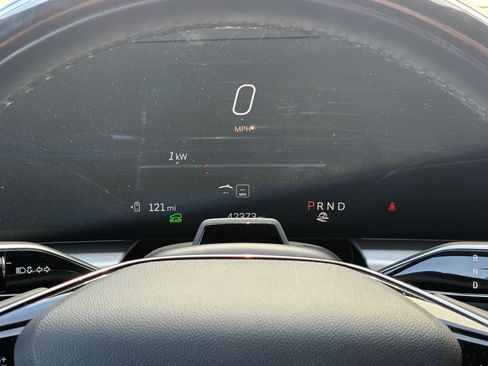 Certified 2024 Cadillac Lyriq Sport AWD/4WD image 22