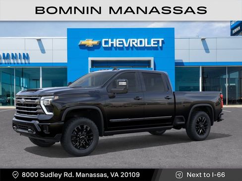 New 2026 Chevrolet Silverado 2500 High Country w/ High Country Premium Package AWD/4WD image 3