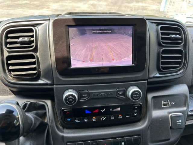 Used 2025 RAM ProMaster 2500 w/ Convenience Group FWD image 14