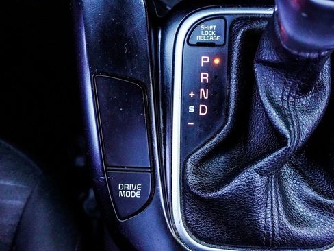 Used 2021 Kia Soul GT-Line FWD image 21