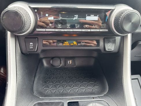 Used 2024 Toyota RAV4 LE image 25