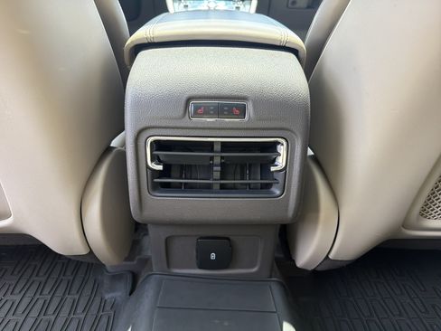 Used 2022 Lincoln Corsair Reserve w/ Equipment Group 201A FWD image 20