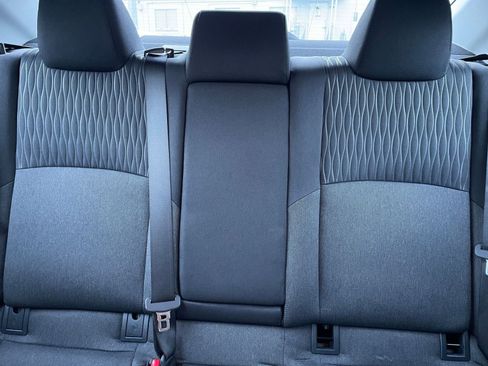 Used 2025 Toyota Camry LE image 32