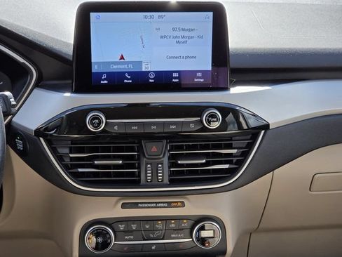 Used 2020 Ford Escape SEL FWD image 12