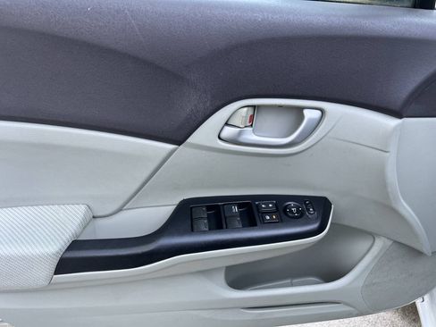 Used 2012 Honda Civic LX image 22