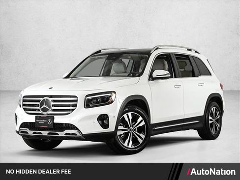 Certified 2026 Mercedes-Benz GLB 250 4MATIC image 1