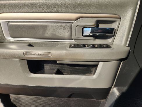 Used 2015 RAM 1500 Outdoorsman image 26