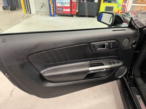 Used 2023 Ford Mustang Premium image 14