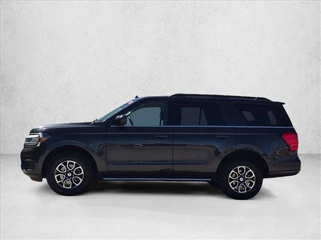 Used 2023 Ford Expedition XLT AWD/4WD image 8