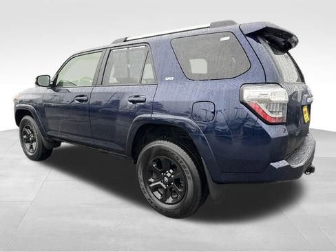 Used 2023 Toyota 4Runner SR5 Premium image 7