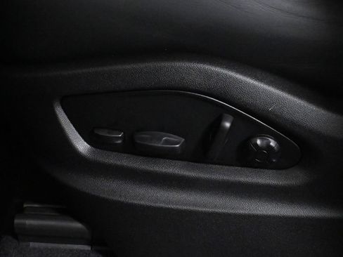 Used 2026 Porsche Cayenne S AWD/4WD image 30