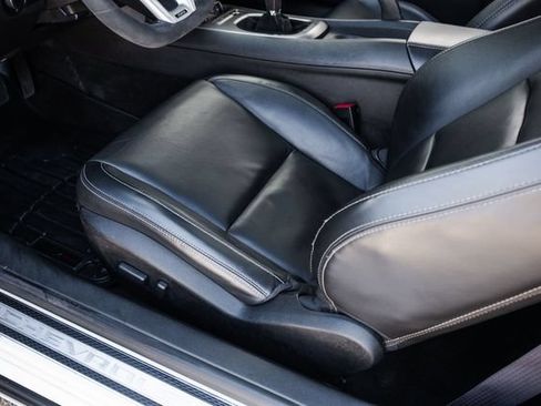 Used 2013 Chevrolet Camaro SS w/ SS Performance Package RWD image 53