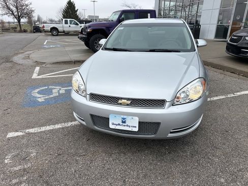 Used 2016 Chevrolet Impala LT image 10