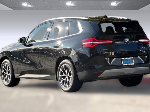 Used 2025 BMW X3 xDrive30i w/ Convenience Package image 3