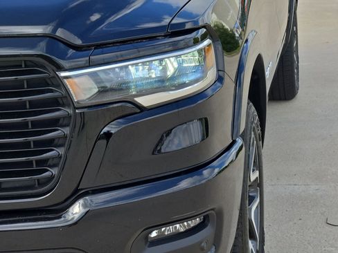 Used 2025 RAM 1500 Laramie w/ Sport Appearance Package AWD/4WD image 10