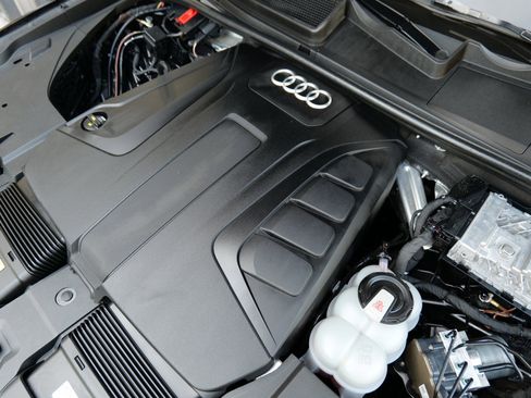 Used 2019 Audi Q7 2.0T Premium w/ Convenience Package image 59