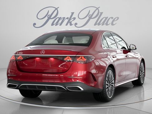 Used 2026 Mercedes-Benz E 350 Sedan image 33