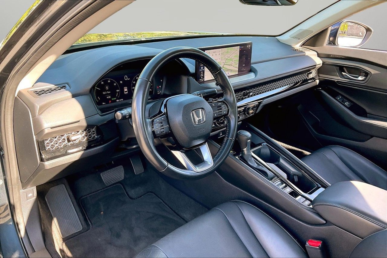 Used 2023 Honda Accord Touring image 20