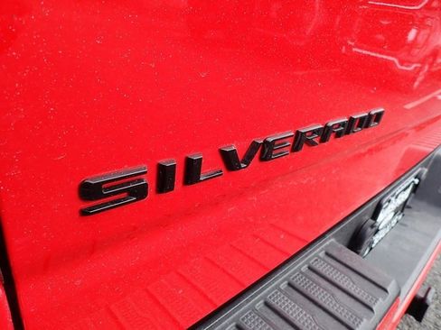 Used 2021 Chevrolet Silverado 1500 Custom image 6