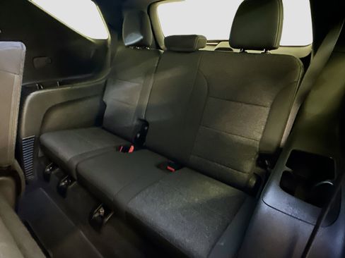 Used 2024 Chevrolet Traverse LS AWD/4WD image 30