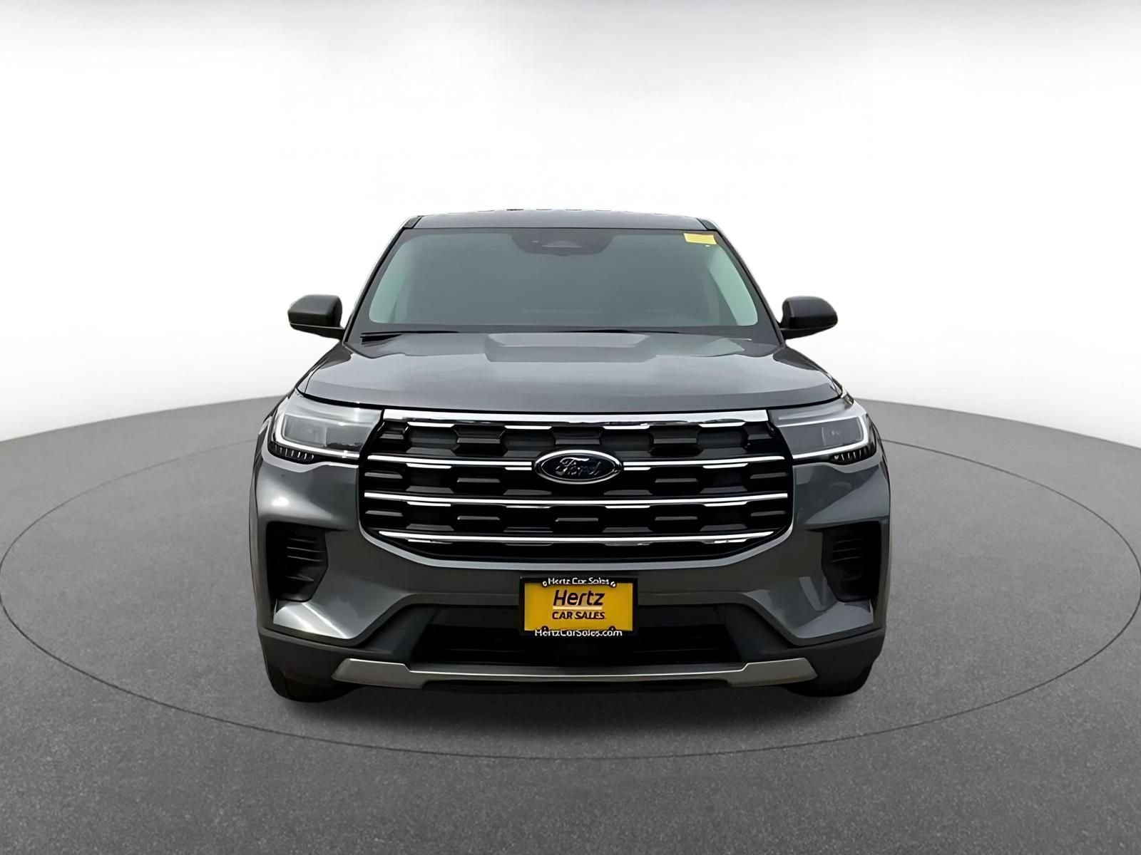 Used 2026 Ford Explorer Active AWD/4WD image 4