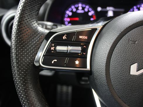 Used 2024 Kia Forte GT-Line image 10