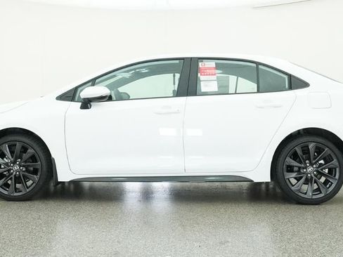 New 2026 Toyota Corolla SE FWD image 19