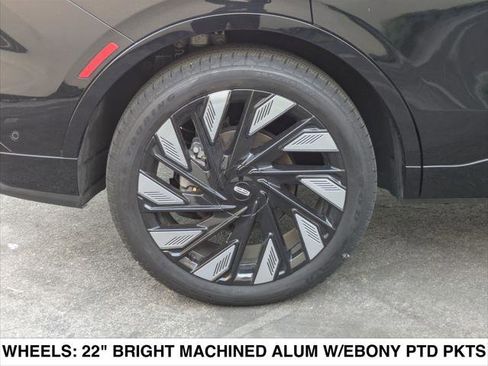 Used 2024 Lincoln Nautilus Black Label w/ Jet Appearance Package (87T) image 9