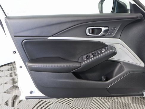 Used 2025 Acura Integra A-Spec image 12