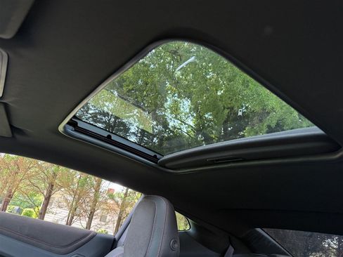 Used 2017 Chevrolet Camaro ZL1 RWD image 47