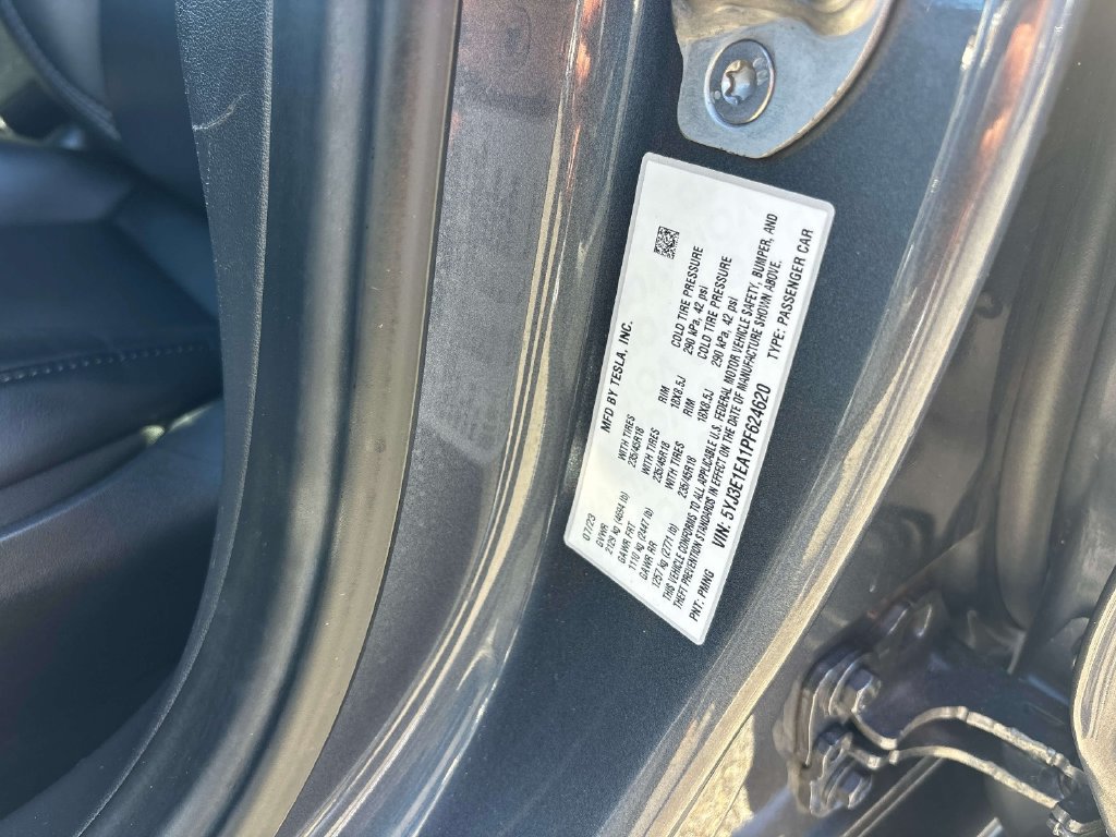 Used 2023 Tesla Model 3 Standard Range RWD image 31