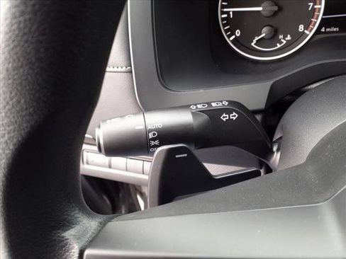 New 2025 Nissan Pathfinder S image 22