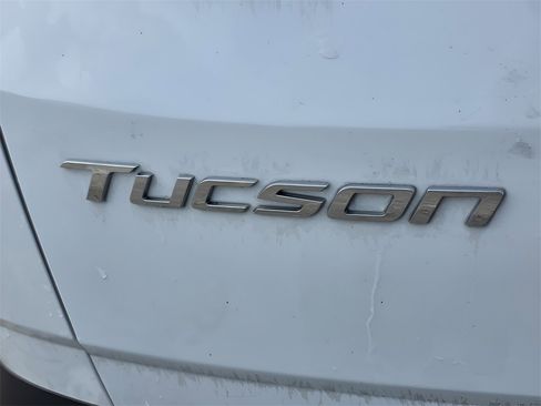 Certified 2024 Hyundai Tucson SEL w/ Convenience Package image 12