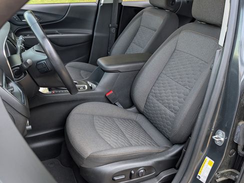 Used 2020 Chevrolet Equinox LT FWD image 15