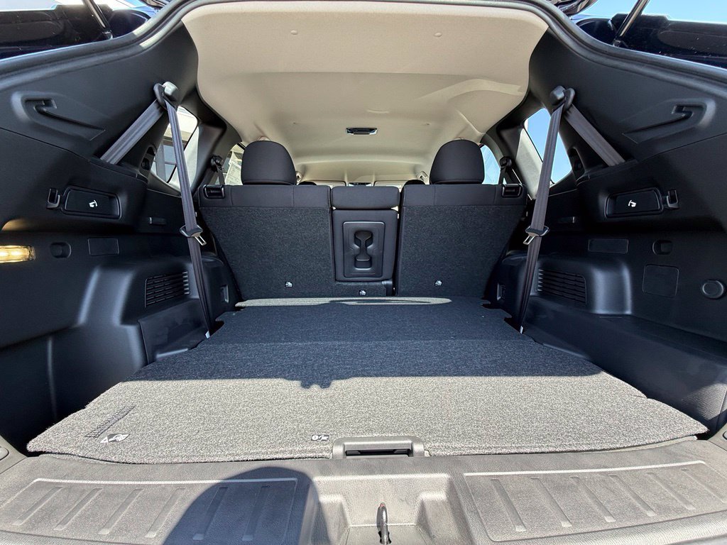 New 2026 Mitsubishi Outlander ES FWD image 11