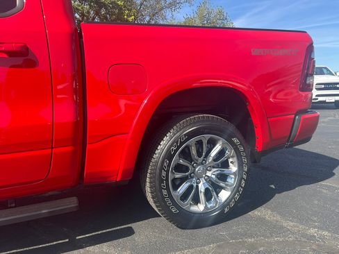 Used 2021 RAM 1500 Laramie w/ Sport Appearance Package AWD/4WD image 6