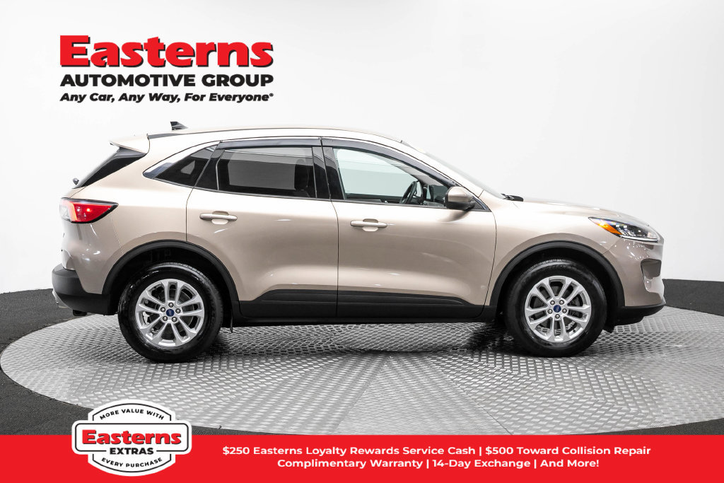 Used 2020 Ford Escape SE AWD/4WD image 5