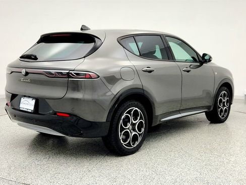 Used 2024 Alfa Romeo Tonale Ti image 5