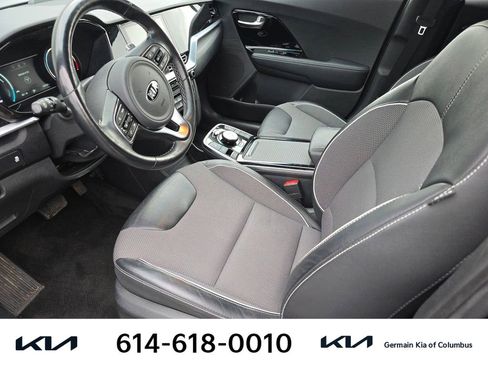 Certified 2020 Kia Niro EX w/ Cold Weather Package image 17