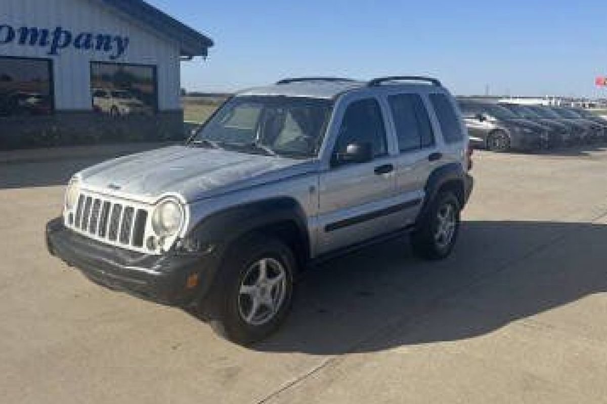 Used 2006 Jeep Liberty Sport AWD/4WD image 1
