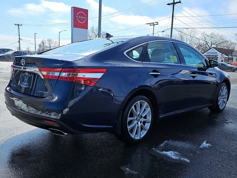 Used 2015 Toyota Avalon Limited image 4